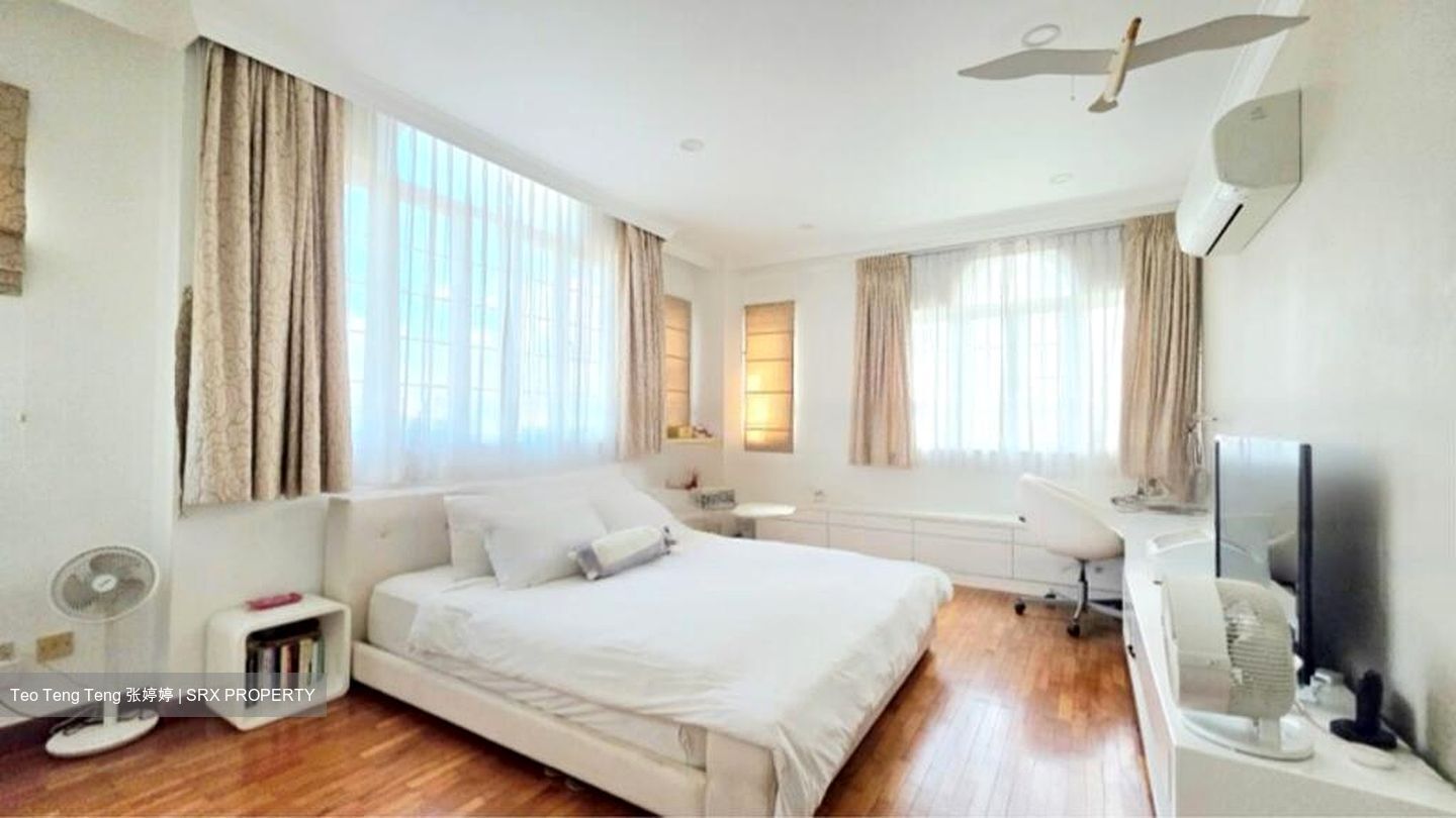 Serangoon Garden Estate (D19), Semi-Detached #465299451